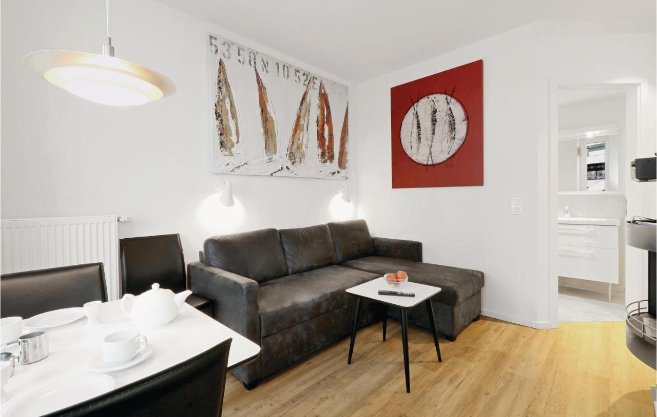 Awesome Apartment In Luebeck Travemuende Luaran gambar