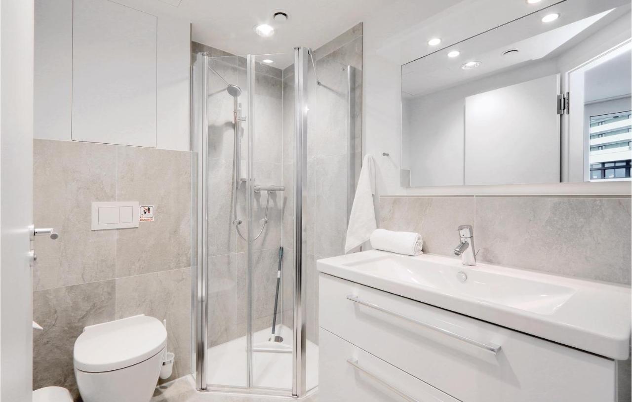 Awesome Apartment In Luebeck Travemuende Luaran gambar